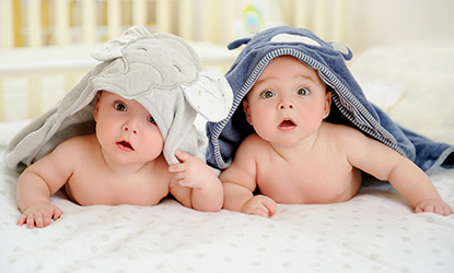 Ciąża bliźniacza – rodzaje, objawy, przebieg i poród