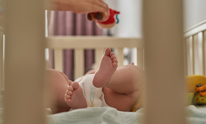 Pierwsze dni noworodka w domu – jak się na to przygotować?